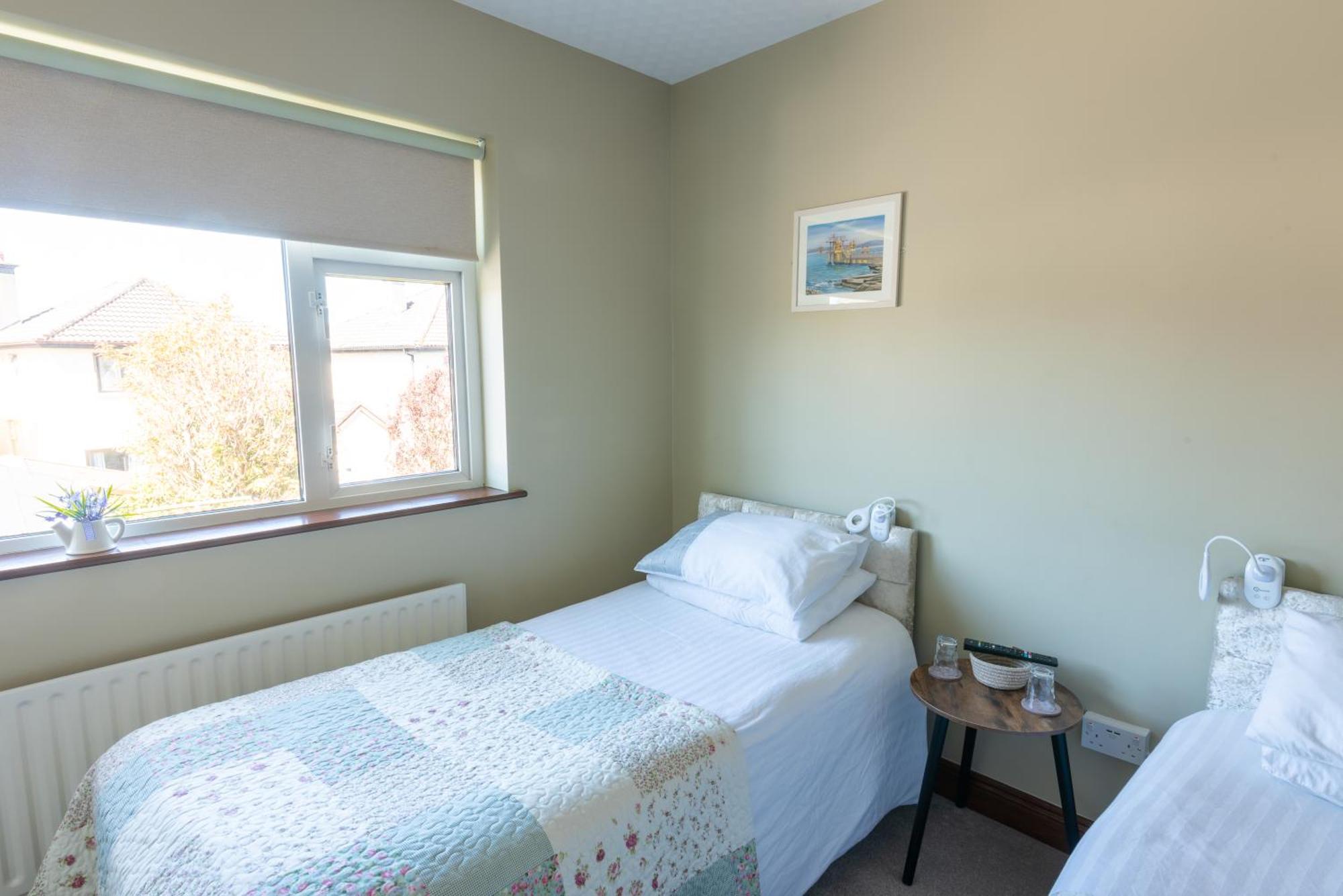 Avalon House 호텔 골웨이 외부 사진